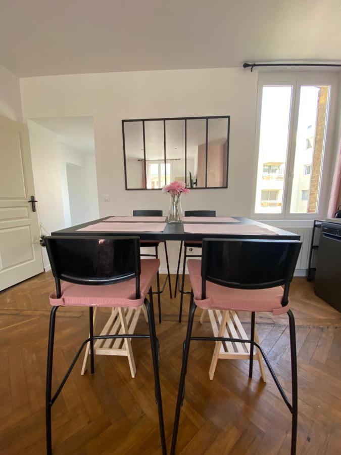 Apartament Pink Cosy Louviers Zewnętrze zdjęcie