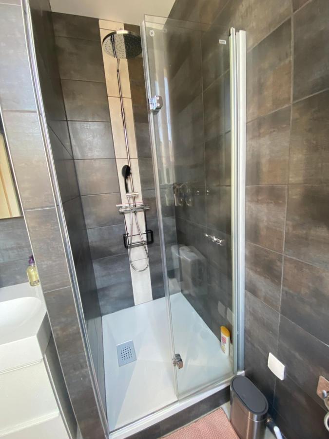 Apartament Pink Cosy Louviers Zewnętrze zdjęcie