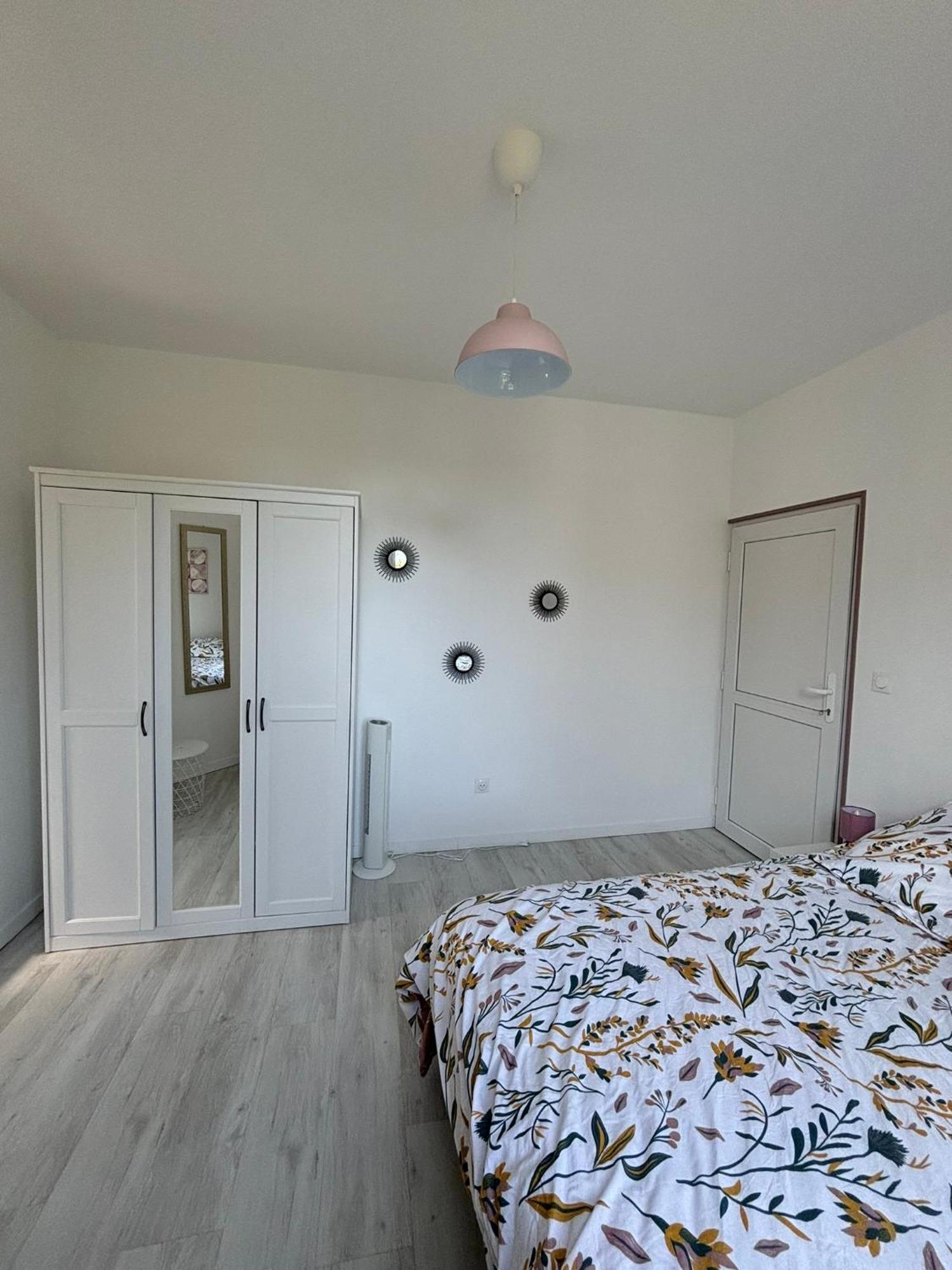 Apartament Pink Cosy Louviers Zewnętrze zdjęcie
