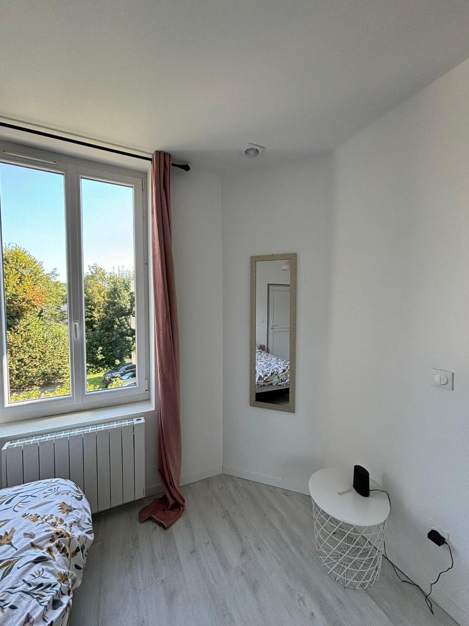 Apartament Pink Cosy Louviers Zewnętrze zdjęcie